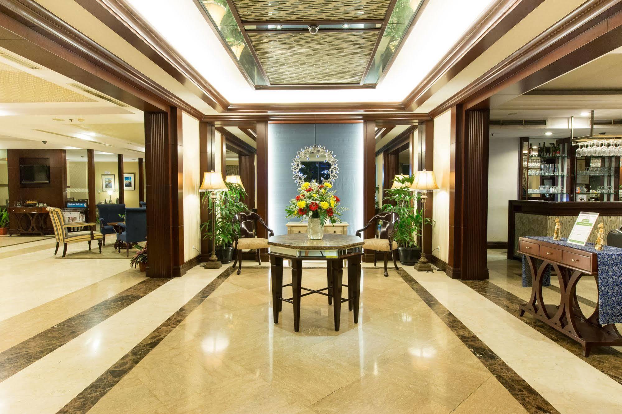 Asmila Boutique Hotel Bandung Extérieur photo