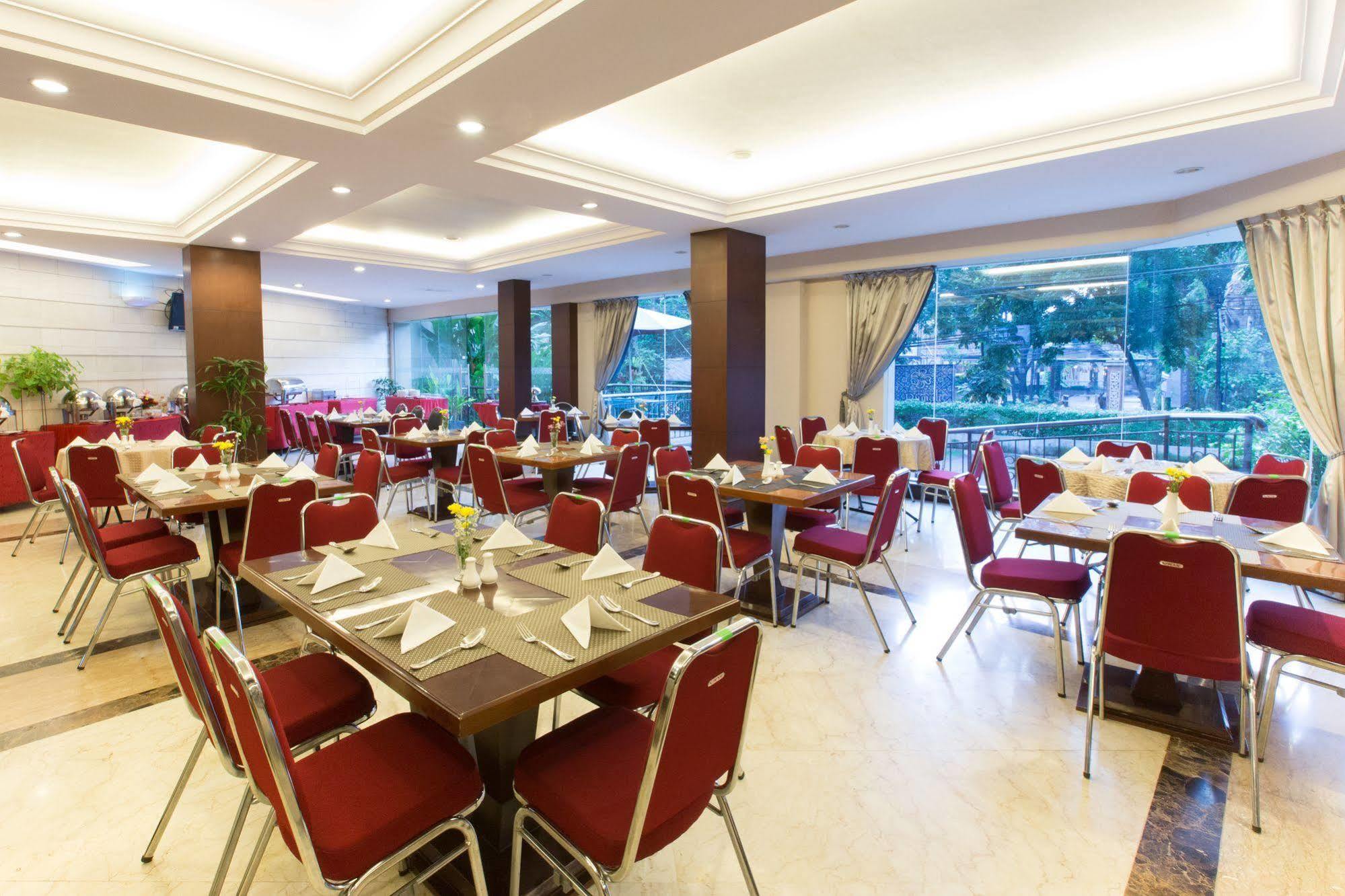 Asmila Boutique Hotel Bandung Extérieur photo